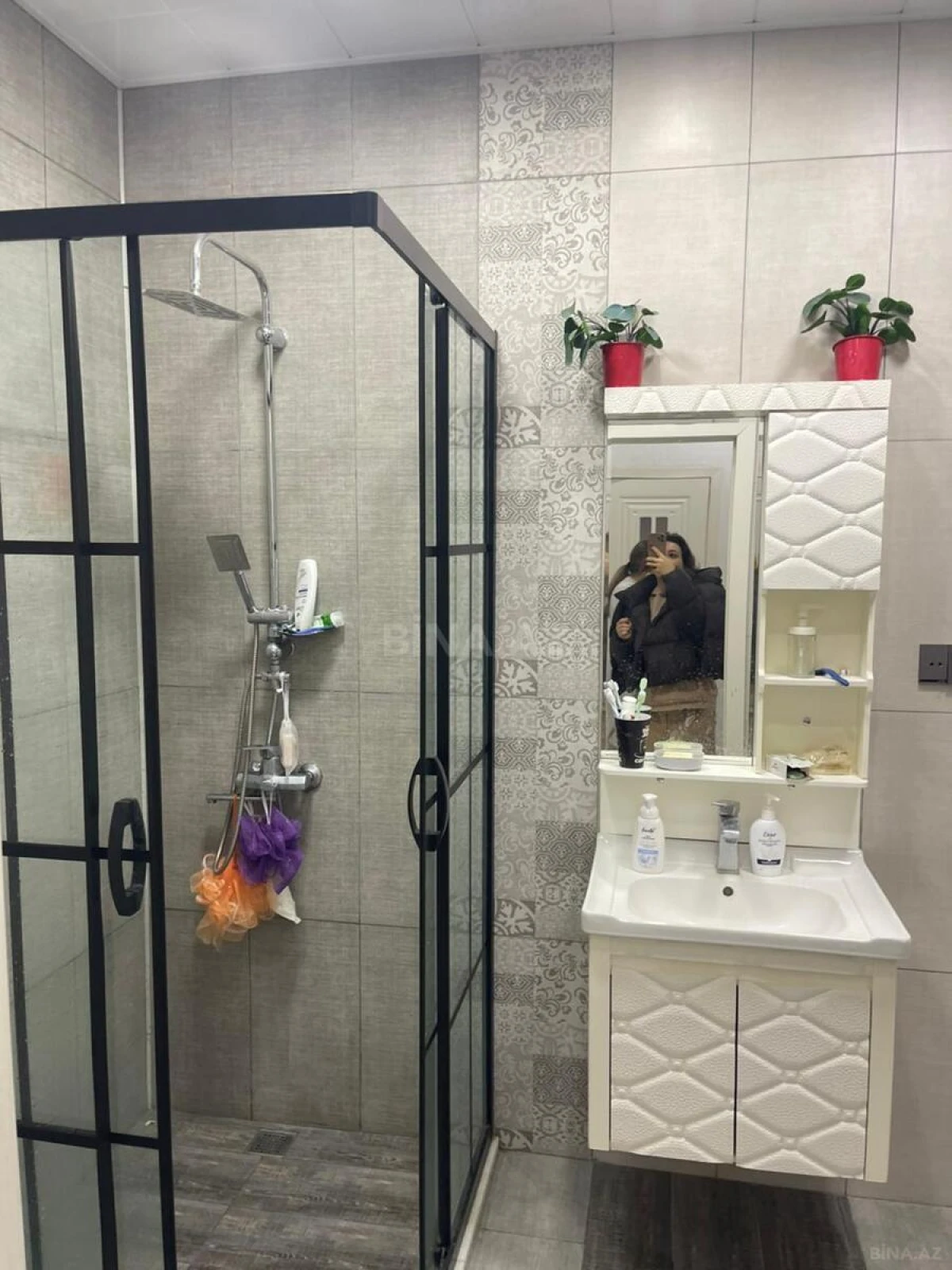 Kirayə verilir 2 otaqlı mənzil 75 m²