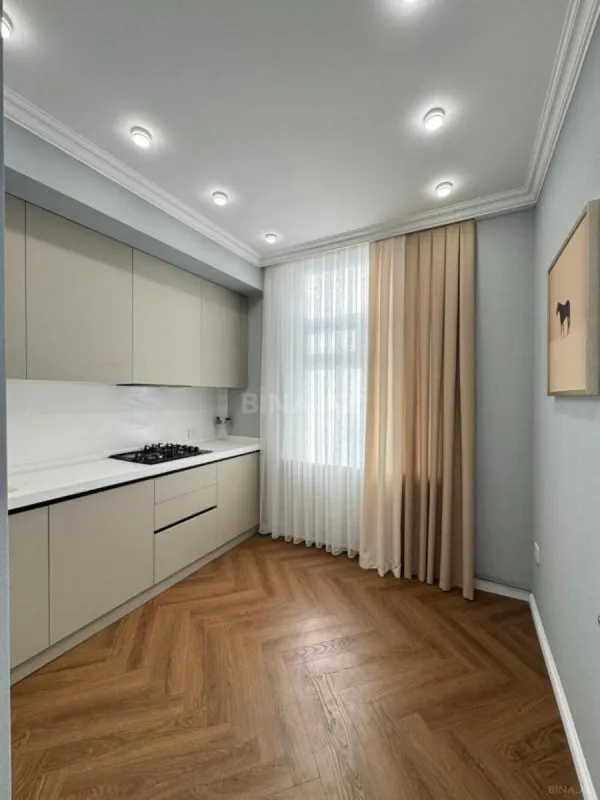 Satılır 2 otaqlı mənzil 45 m²