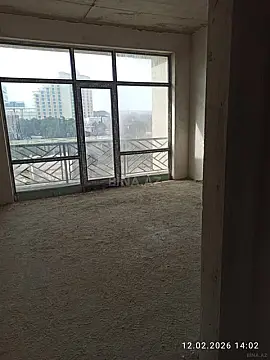 Satılır 2 otaqlı mənzil 76 m²