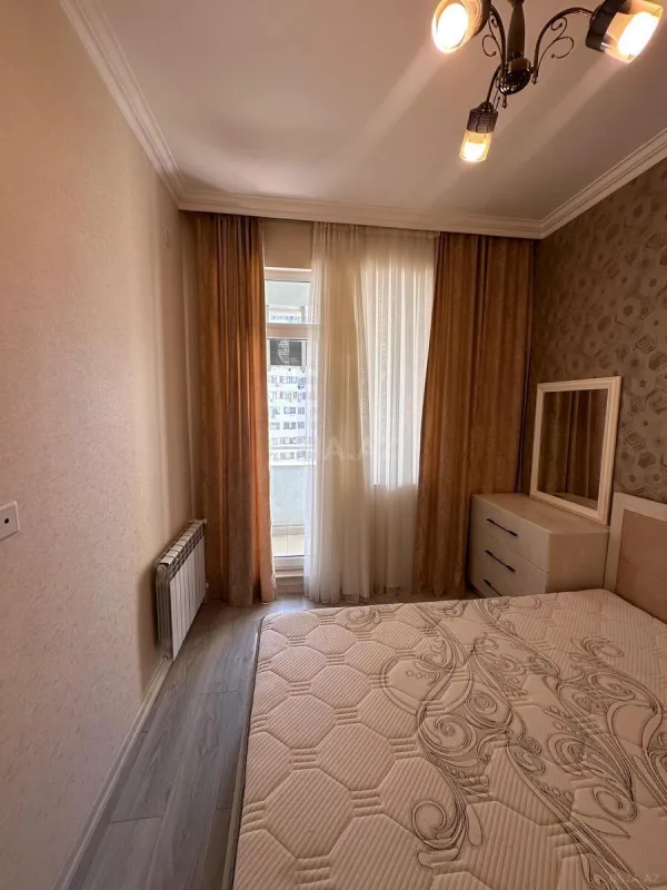 Kirayə verilir 2 otaqlı mənzil 50 m²