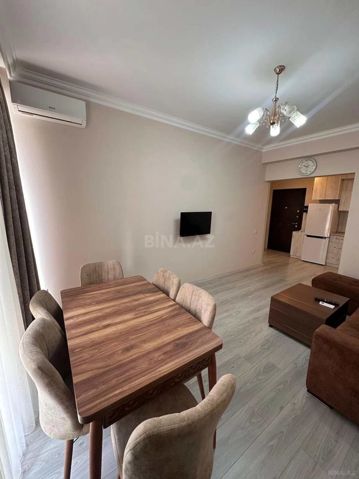 Kirayə verilir 2 otaqlı mənzil 50 m²