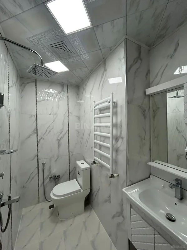 Satılır 2 otaqlı mənzil 90 m²