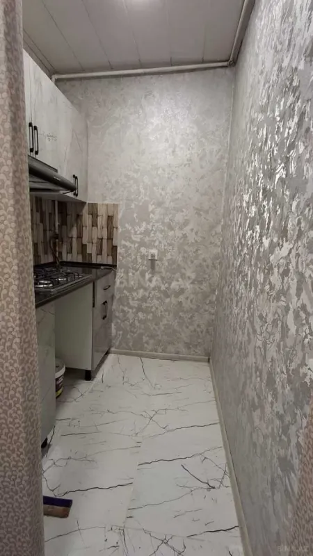 Satılır 2 otaqlı mənzil 30 m²