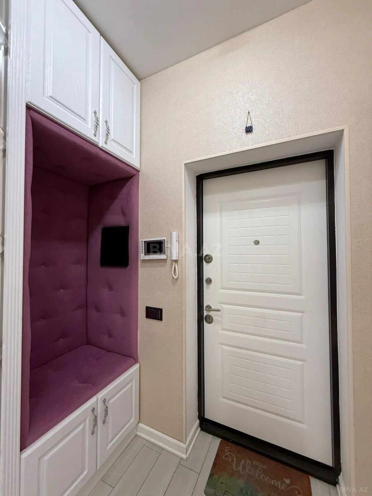 Satılır 2 otaqlı mənzil 74 m²