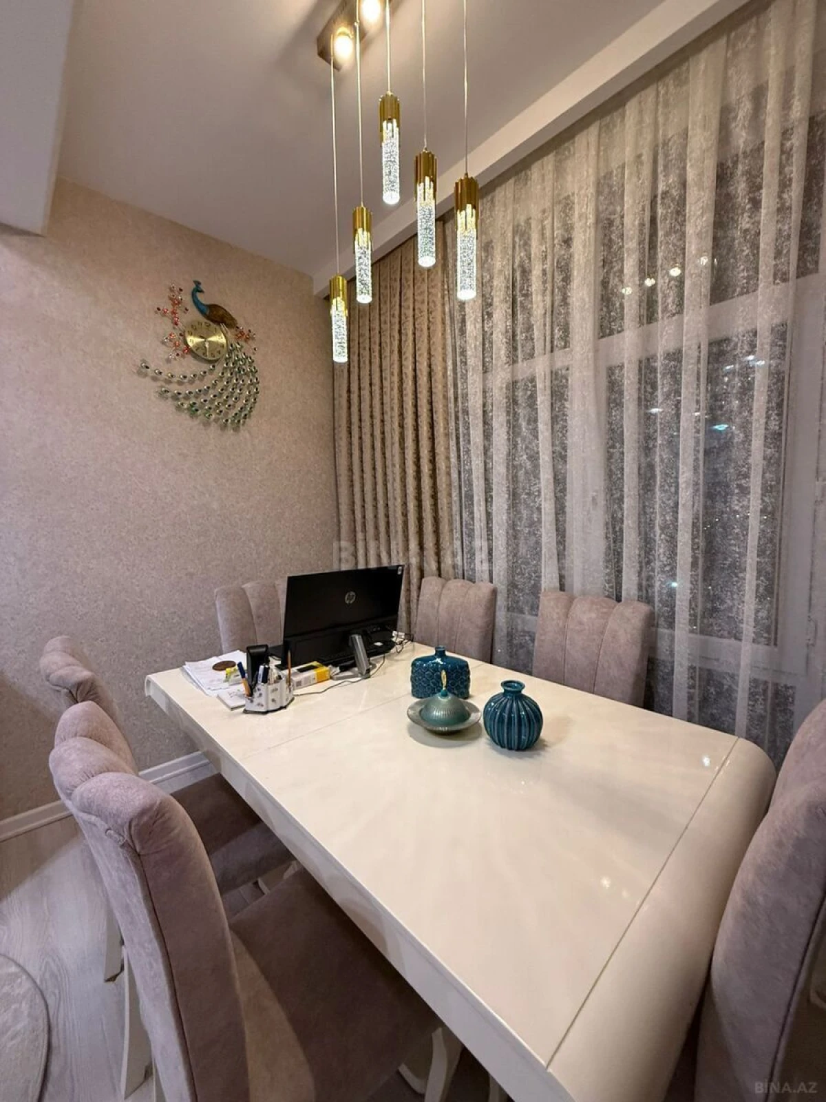 Satılır 2 otaqlı mənzil 74 m²