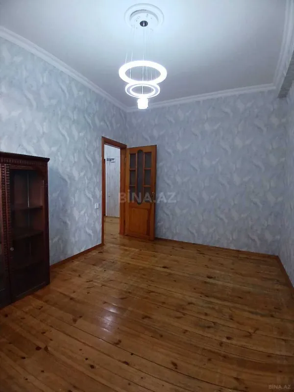 Satılır 2 otaqlı mənzil 58 m²
