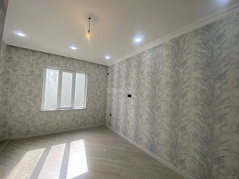 Satılır 4 otaqlı həyət evi 140 m²