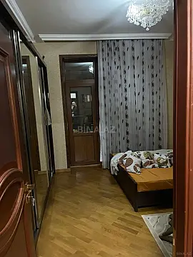 Satılır 3 otaqlı mənzil 95 m²
