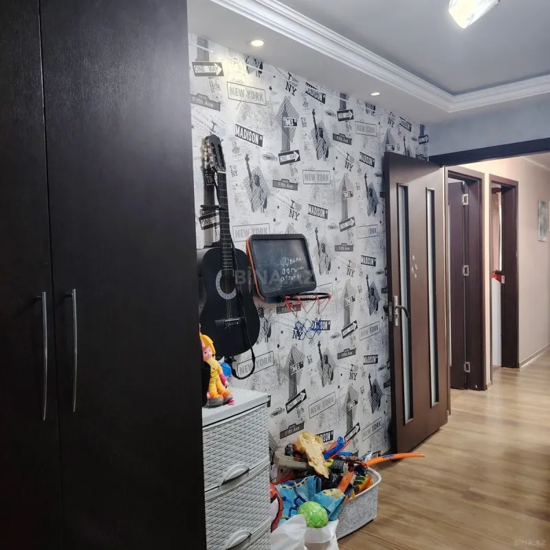 Satılır 3 otaqlı mənzil 70 m²