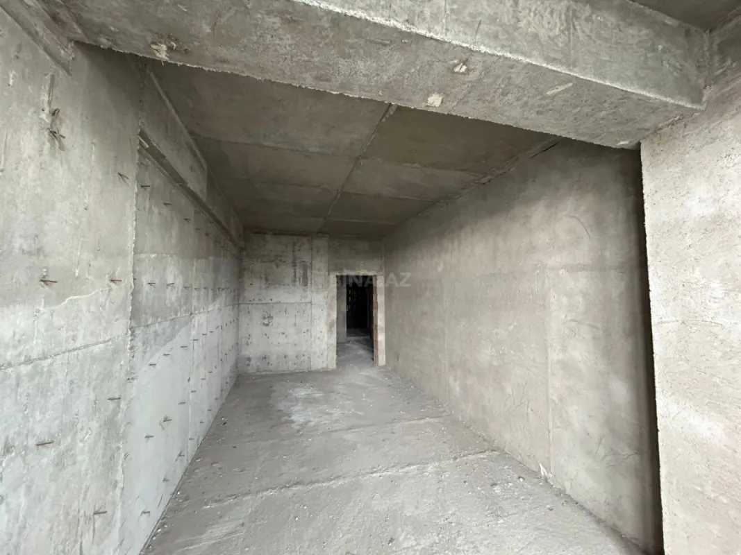 Satılır 3 otaqlı mənzil 104 m²