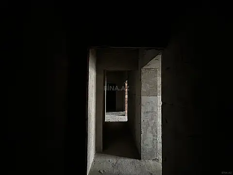 Satılır 3 otaqlı mənzil 104 m²