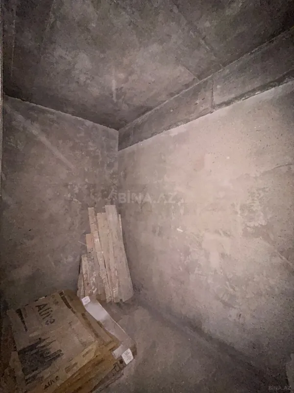 Satılır 3 otaqlı mənzil 104 m²