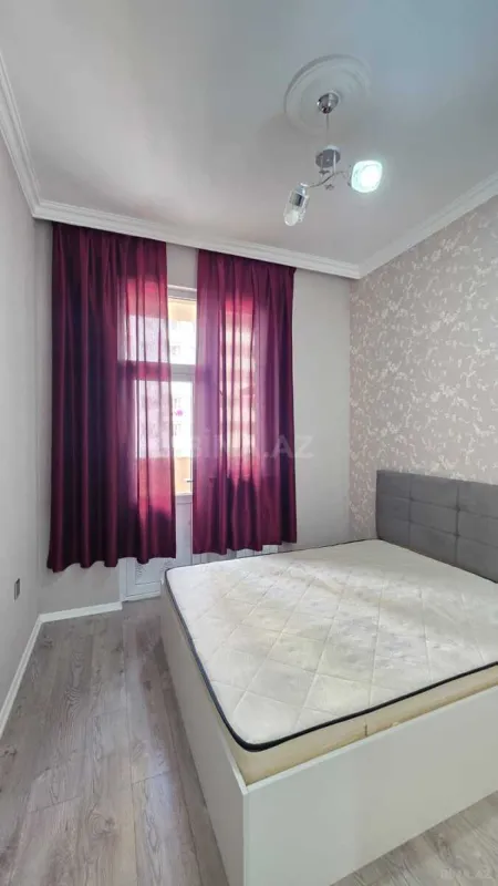 Satılır 2 otaqlı mənzil 44 m²