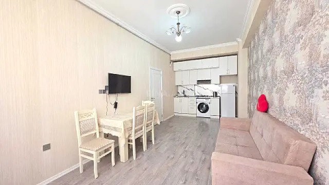 Satılır 2 otaqlı mənzil 44 m²