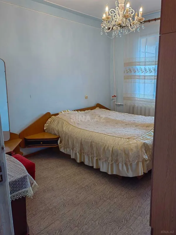 Satılır 4 otaqlı mənzil 100 m²