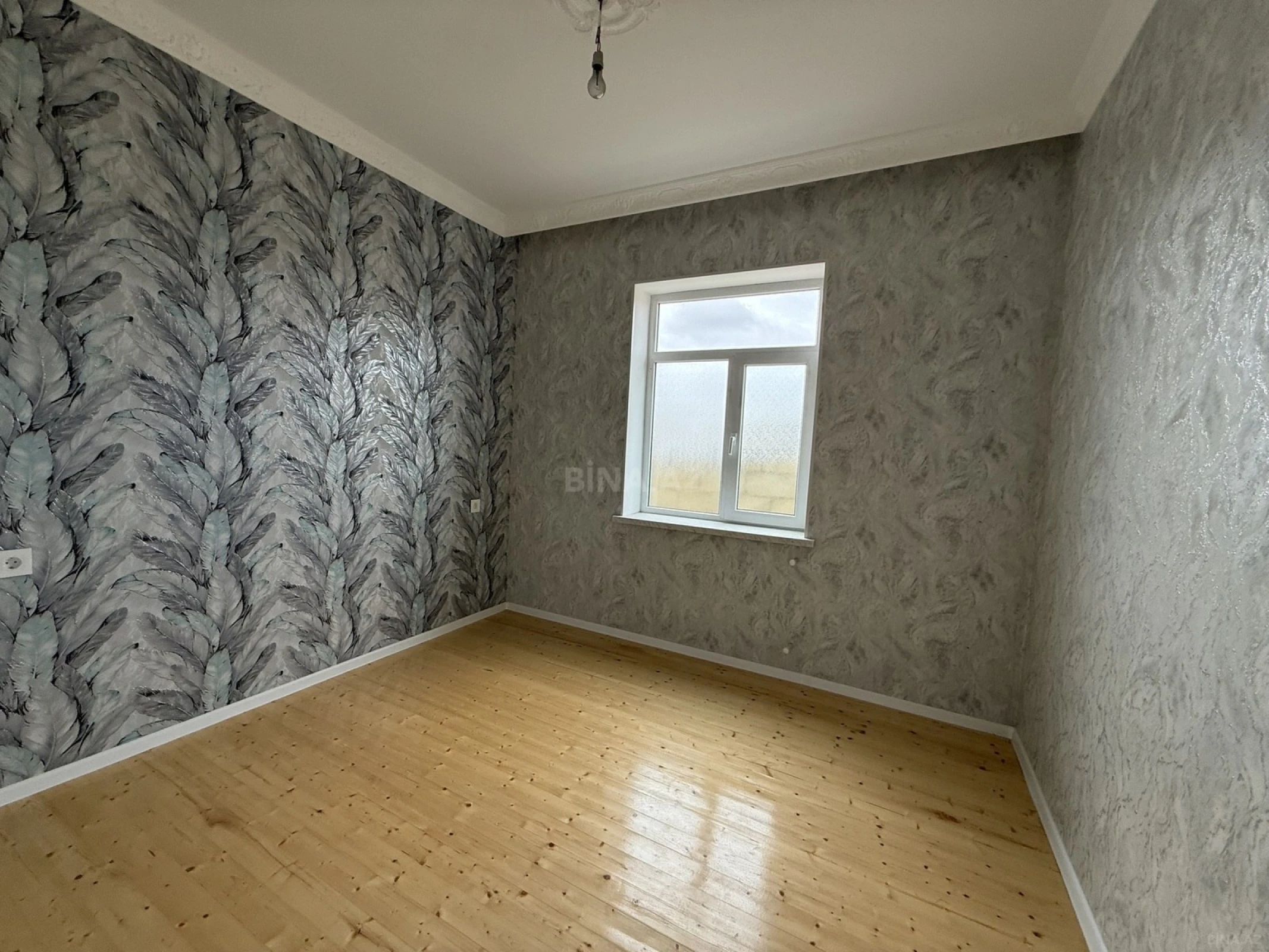 Satılır 4 otaqlı həyət evi 120 m²