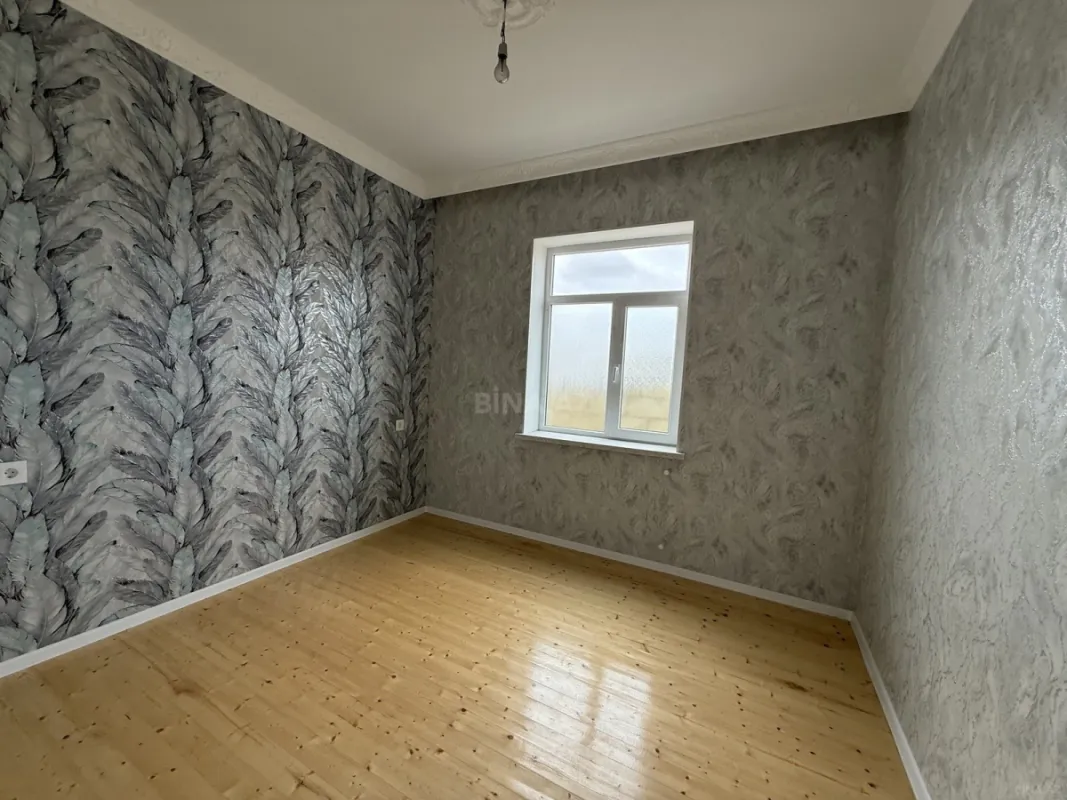Satılır 4 otaqlı həyət evi 120 m²