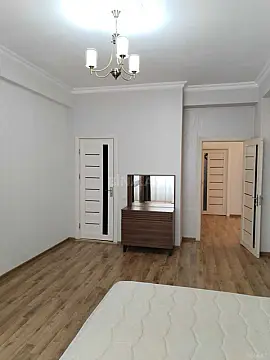 Kirayə verilir 3 otaqlı mənzil 120 m²