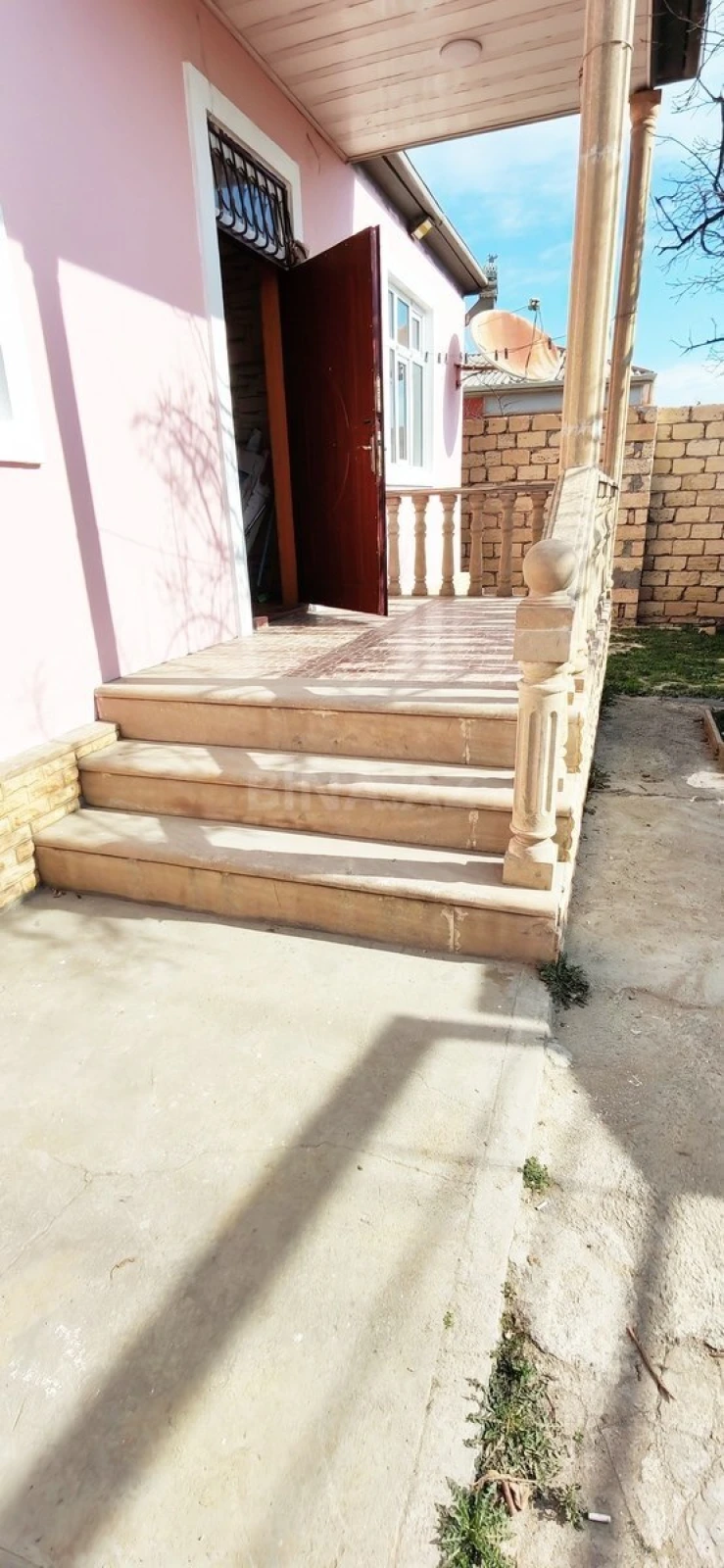 Satılır 3 otaqlı həyət evi 60 m²