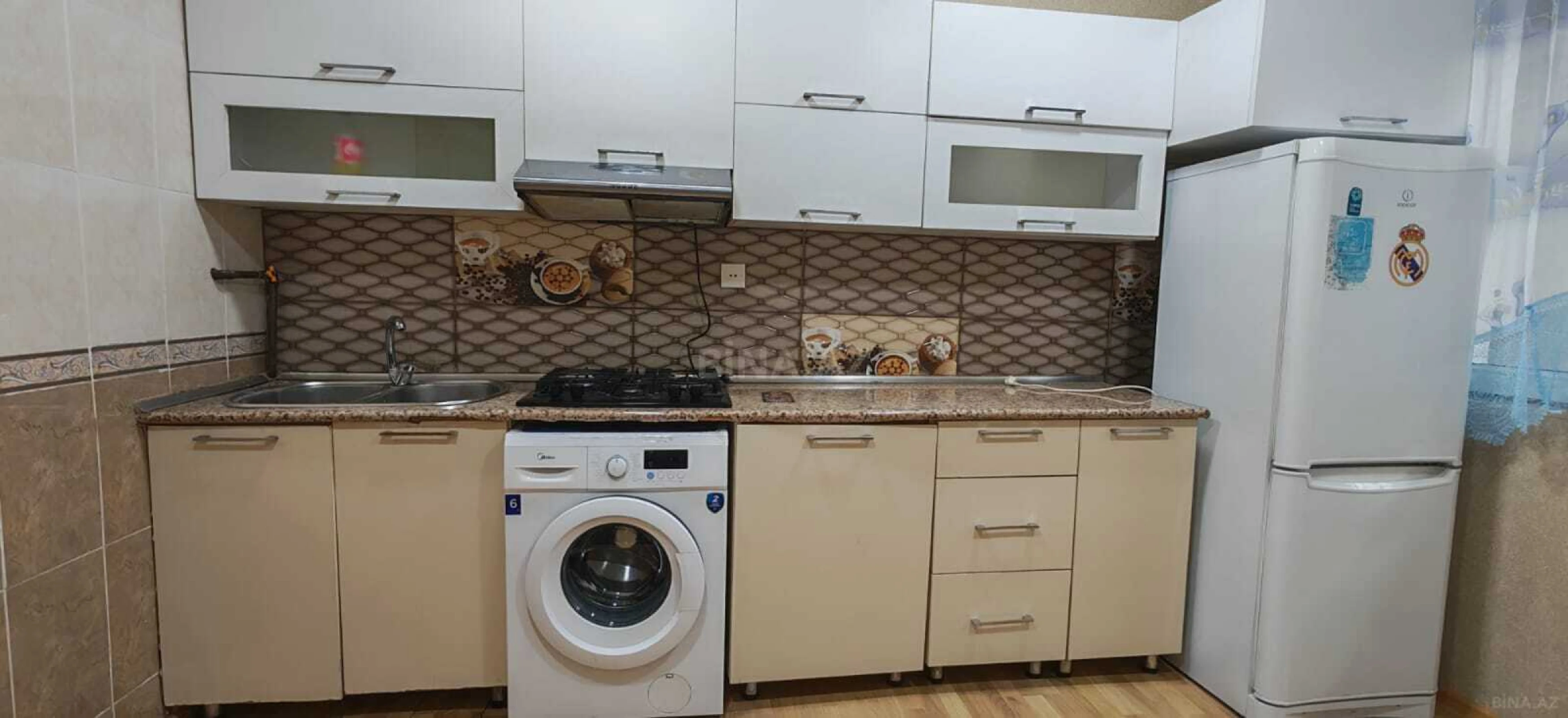 Kirayə verilir 2 otaqlı mənzil 60 m²