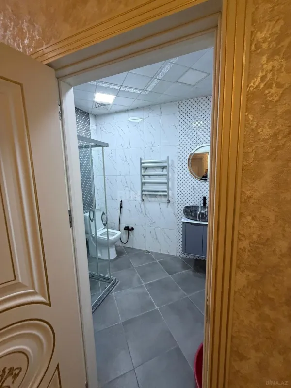 Satılır 2 otaqlı mənzil 70 m²