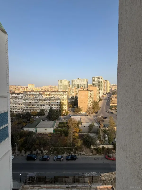 Satılır 2 otaqlı mənzil 67 m²