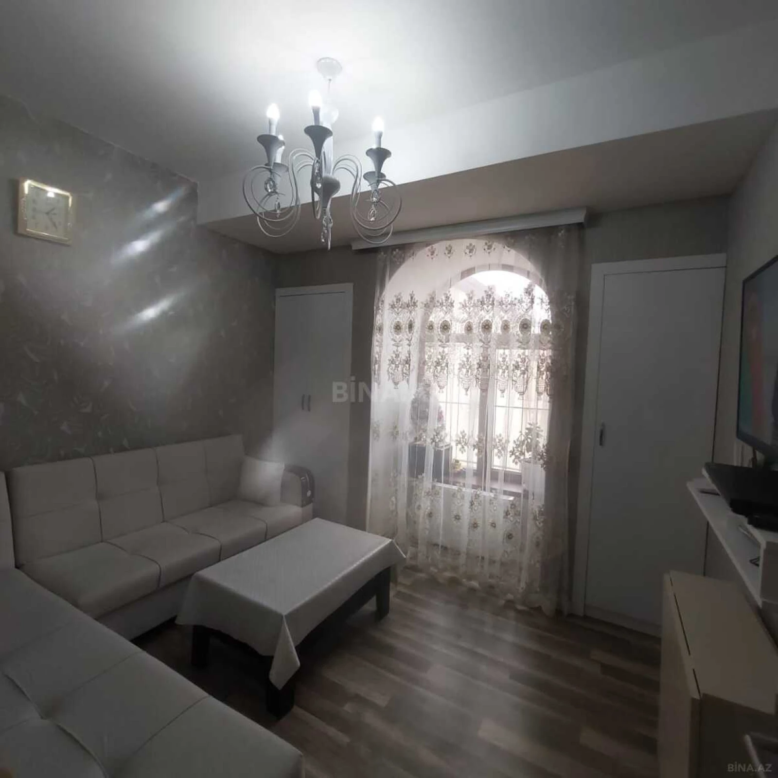 Satılır 2 otaqlı mənzil 45 m²