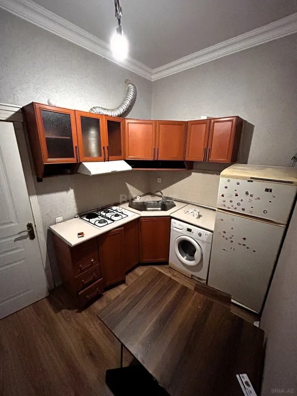 Kirayə verilir 2 otaqlı mənzil 70 m²