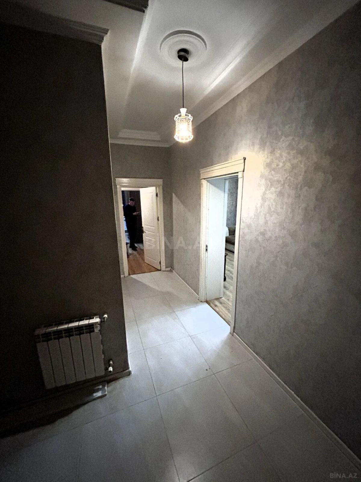 Kirayə verilir 2 otaqlı mənzil 70 m²