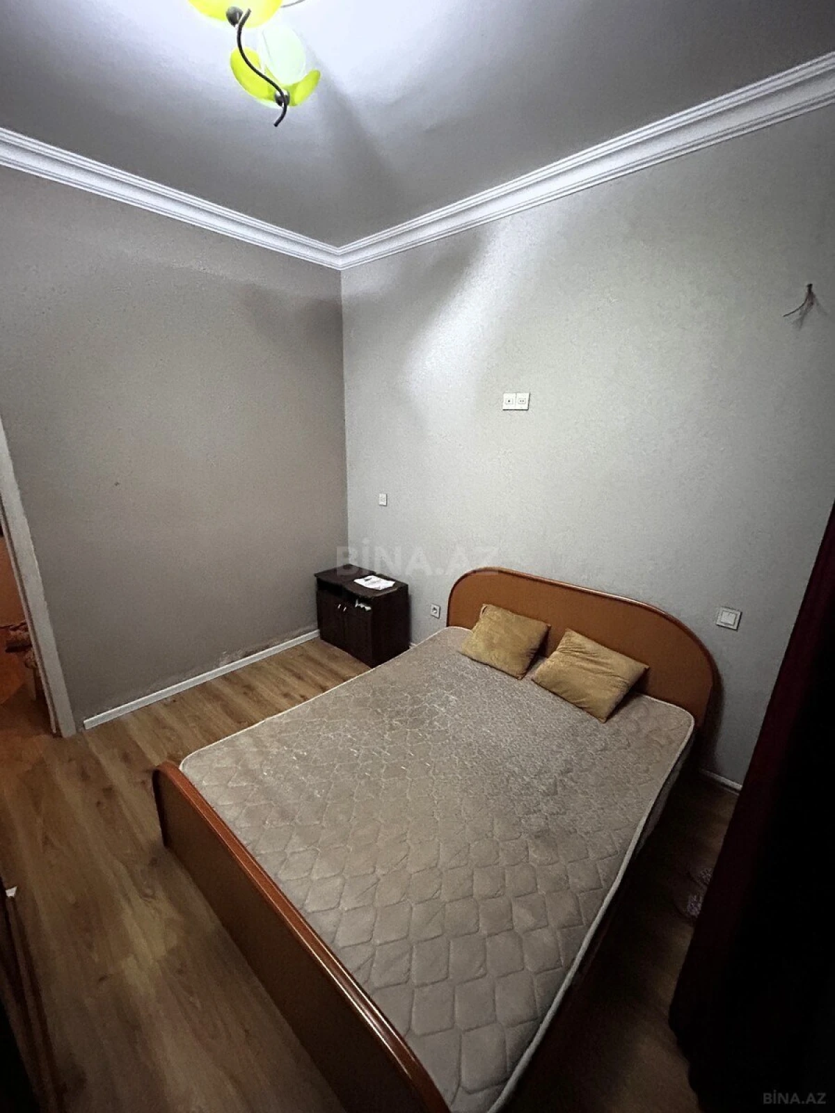 Kirayə verilir 2 otaqlı mənzil 70 m²