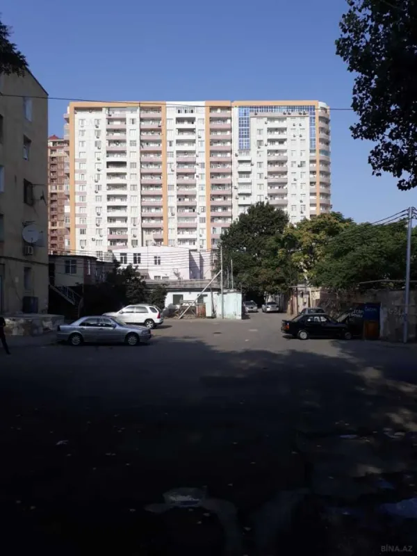 Kirayə verilir 2 otaqlı mənzil 100 m²