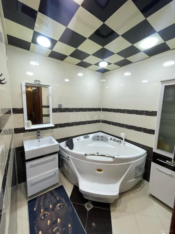 Kirayə verilir 2 otaqlı mənzil 100 m²