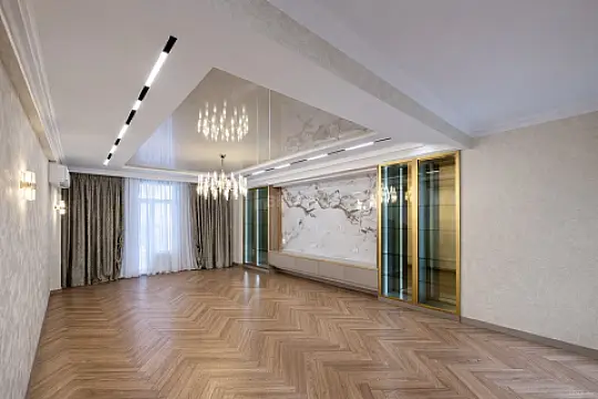 Satılır 4 otaqlı mənzil 245 m²