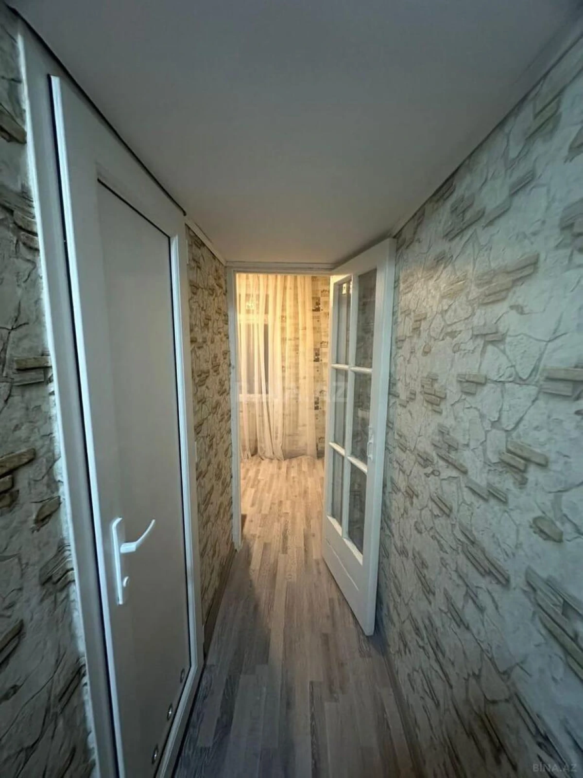 Satılır 1 otaqlı mənzil 40 m²