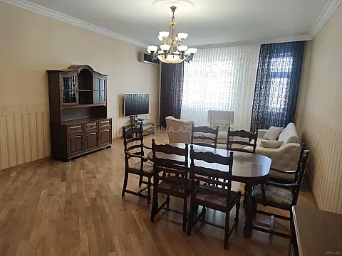 Kirayə verilir 4 otaqlı mənzil 145 m² — Bakı, Keşlə 4 otaq 145.00 m²