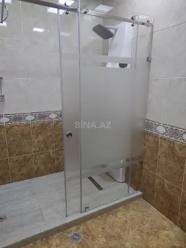 Kirayə verilir 4 otaqlı mənzil 145 m²