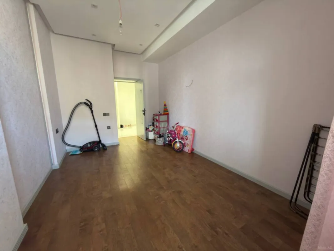 Satılır 3 otaqlı mənzil 86 m²