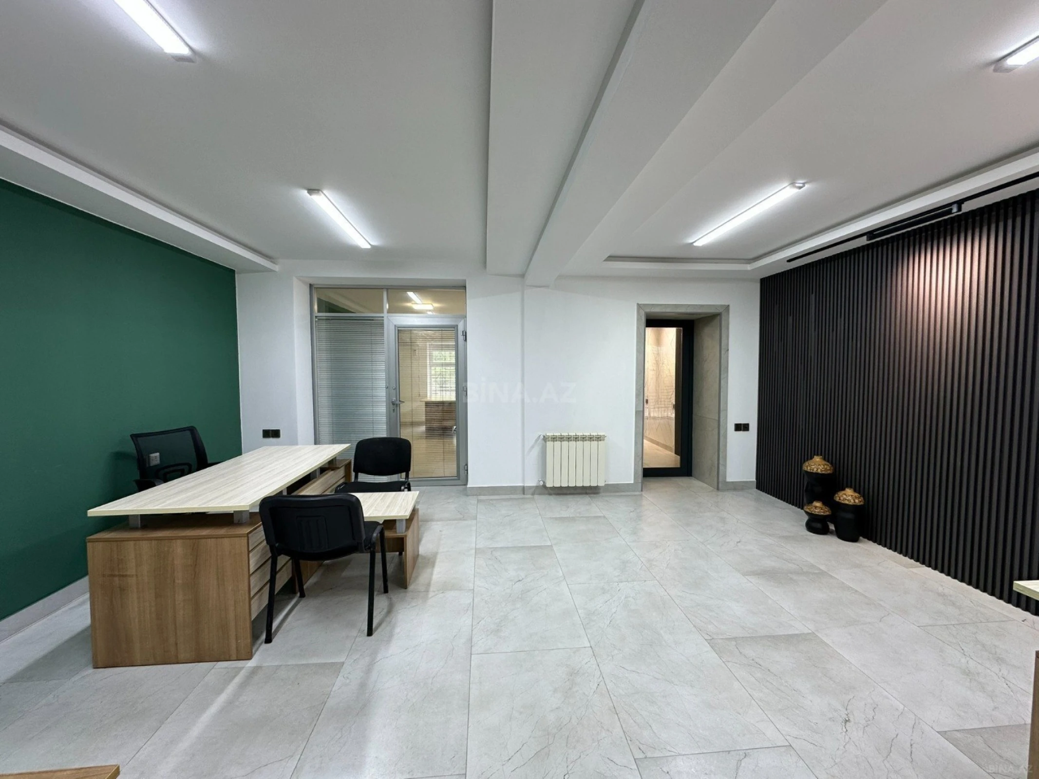 Kirayə verilir 4 otaqlı ofis 110 m²