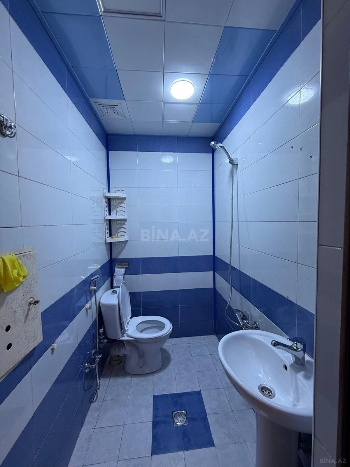 Satılır 2 otaqlı mənzil 62 m²