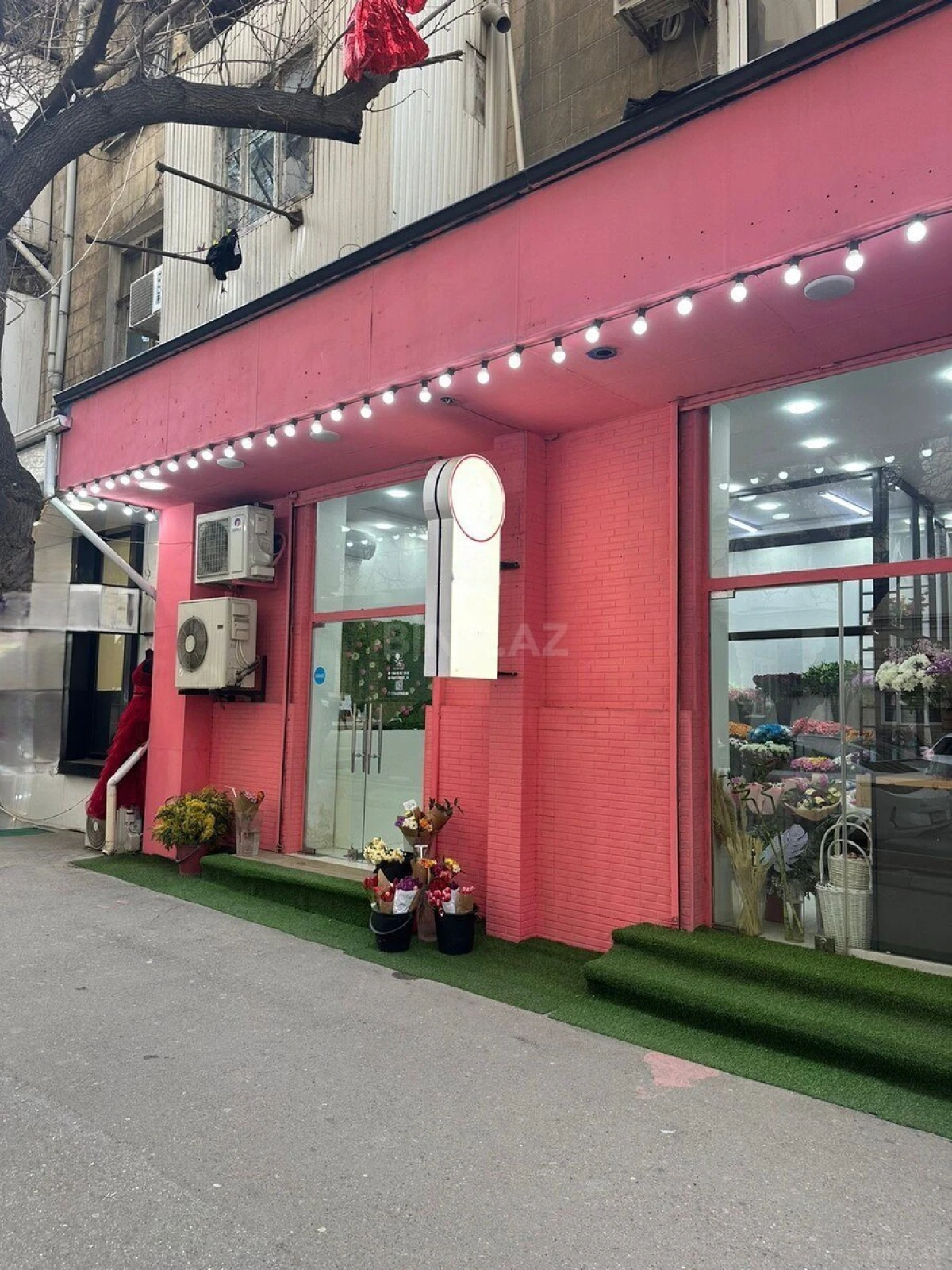 Satılır obyekt 67 m²