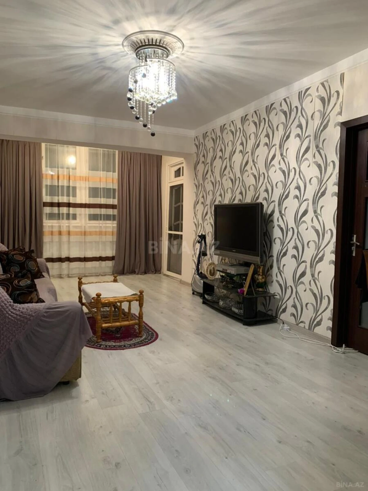 Satılır 3 otaqlı mənzil 90 m²
