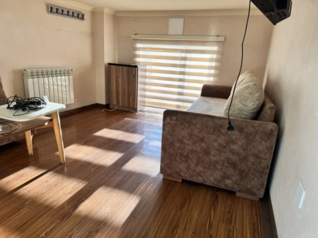 Kirayə verilir obyekt 74 m²