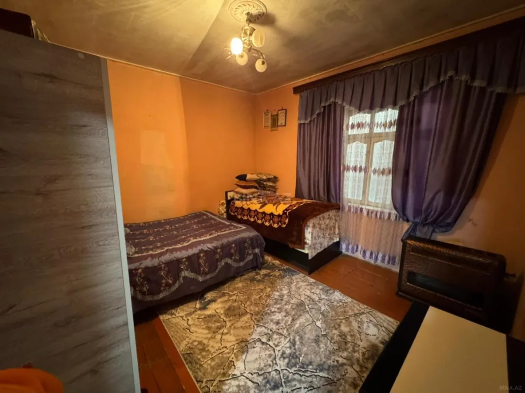 Satılır 4 otaqlı həyət evi 81 m²