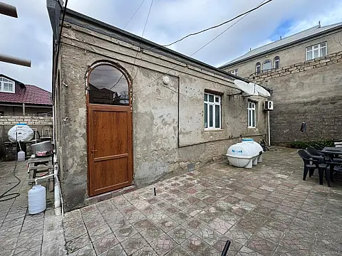 Satılır 4 otaqlı həyət evi 81 m²