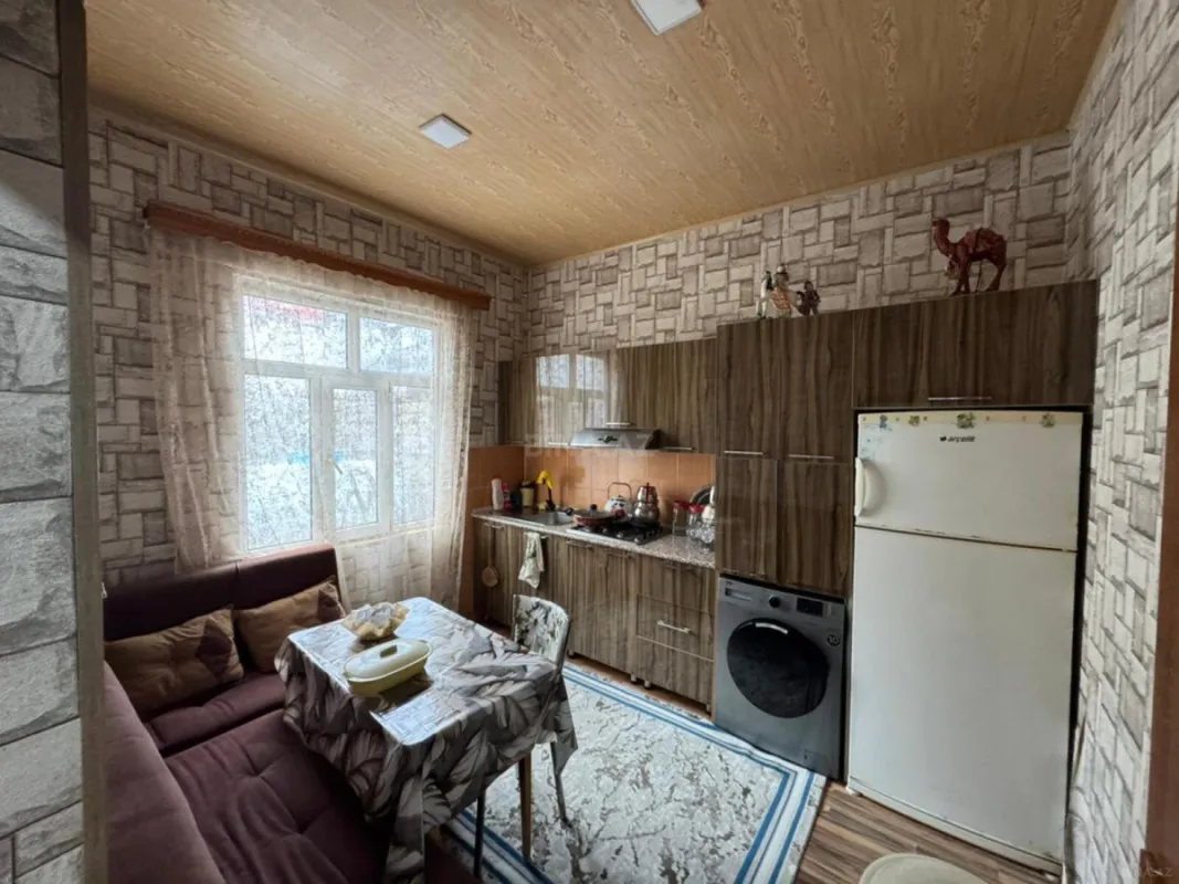 Satılır 4 otaqlı həyət evi 81 m²