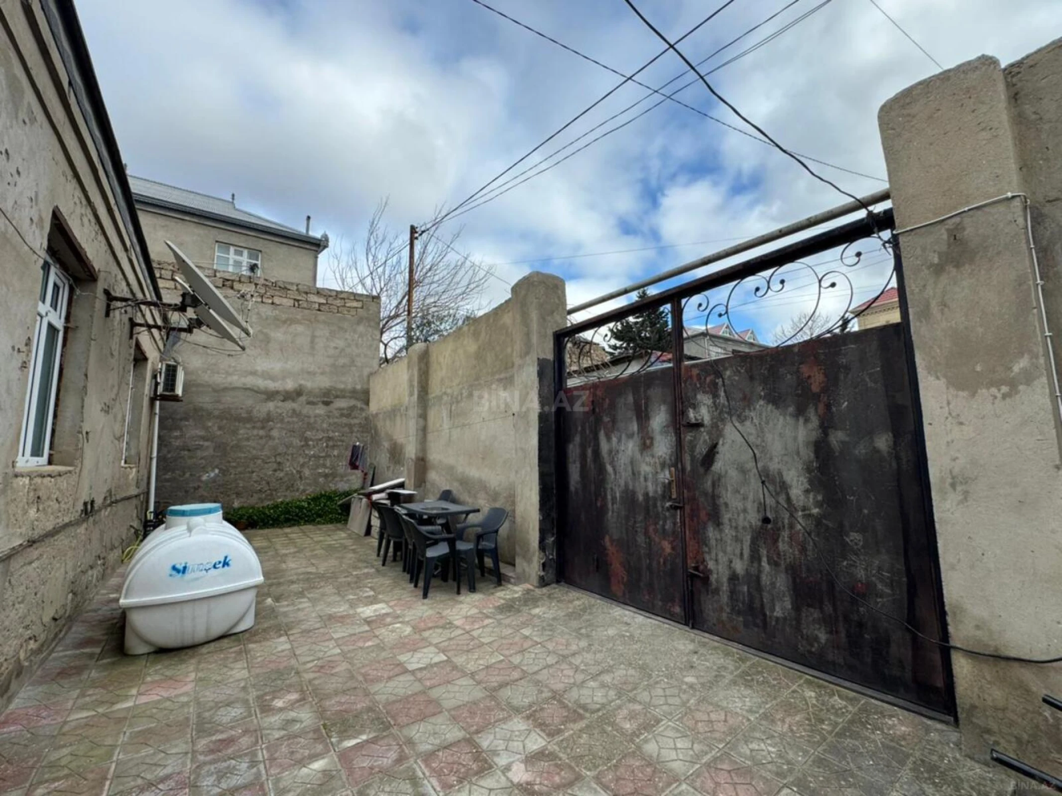 Satılır 4 otaqlı həyət evi 81 m²