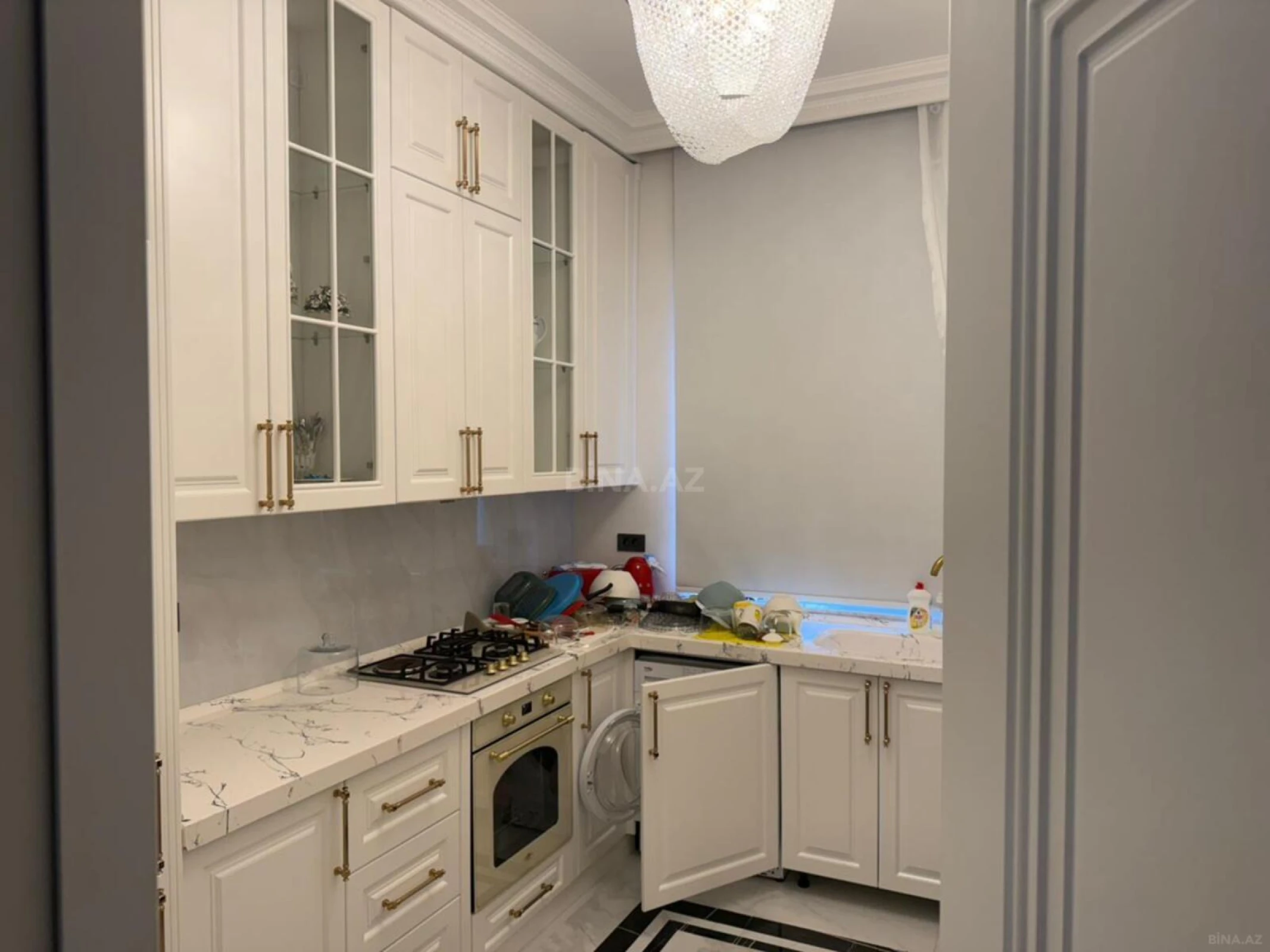 Satılır 3 otaqlı həyət evi 180 m²