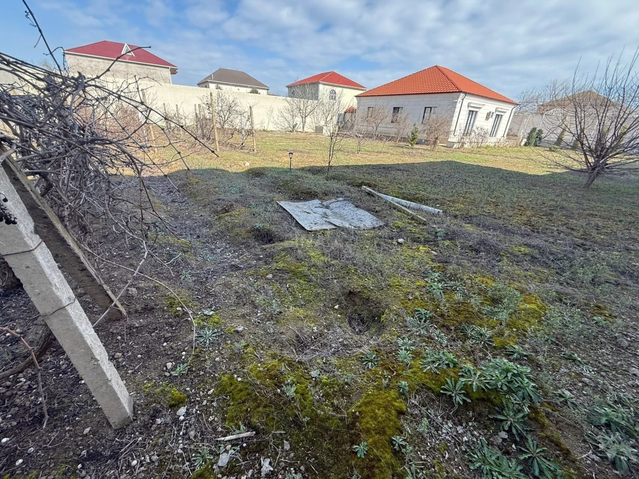 Satılır 3 otaqlı həyət evi 180 m²