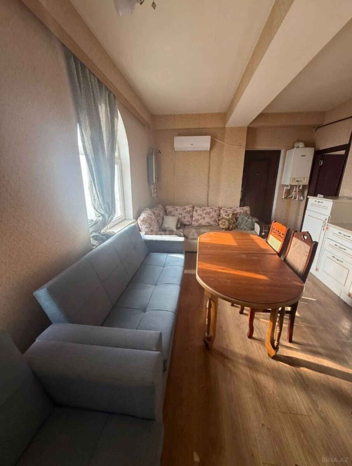 Kirayə verilir 2 otaqlı mənzil 85 m²