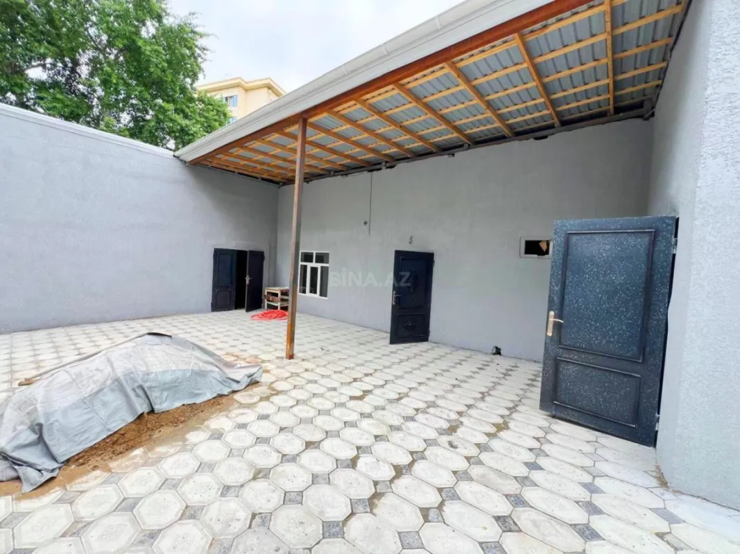 Satılır obyekt 450 m²